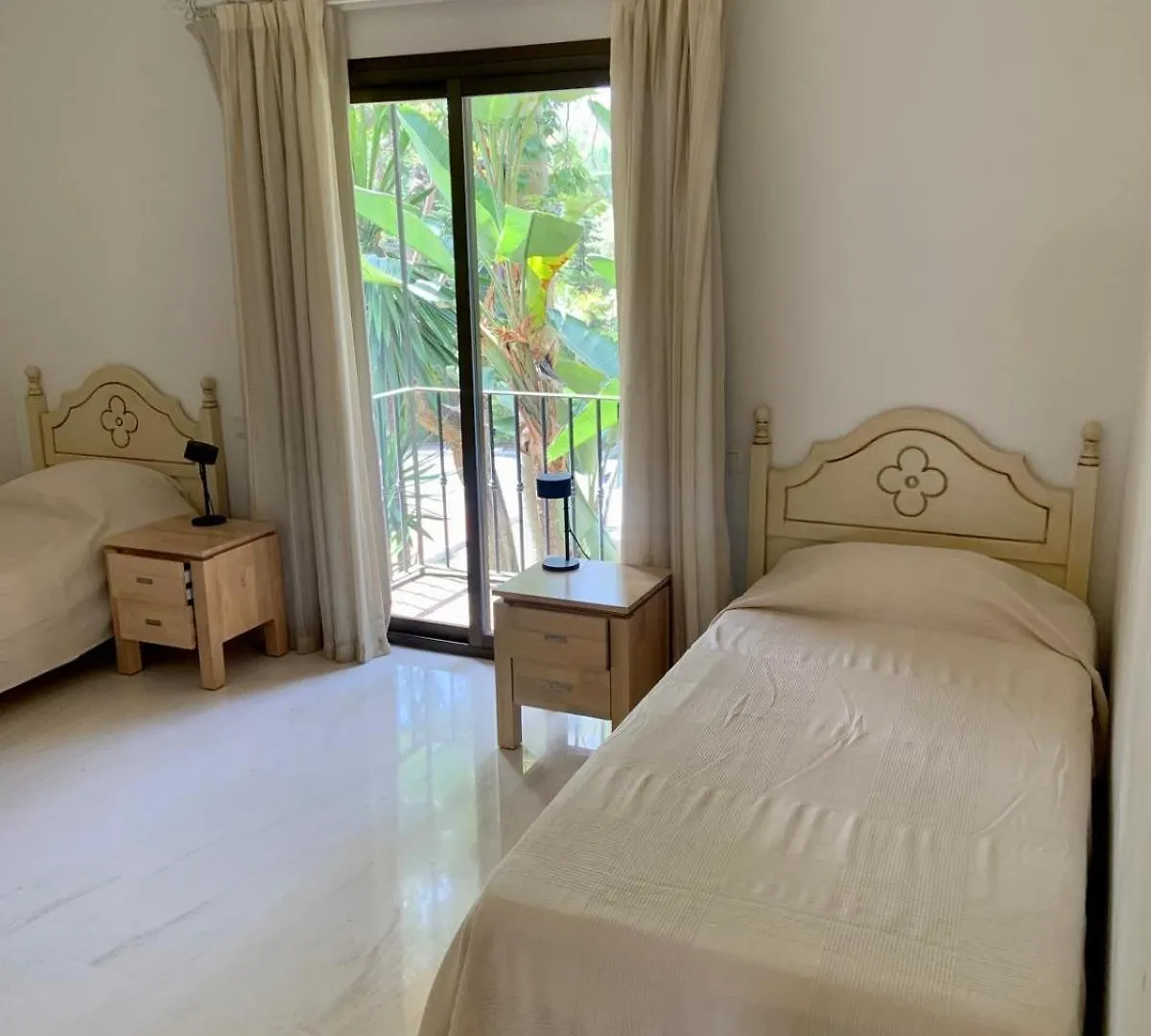 Cartuja Del Golf Duplex Penthouse Lejlighed Estepona Spanien